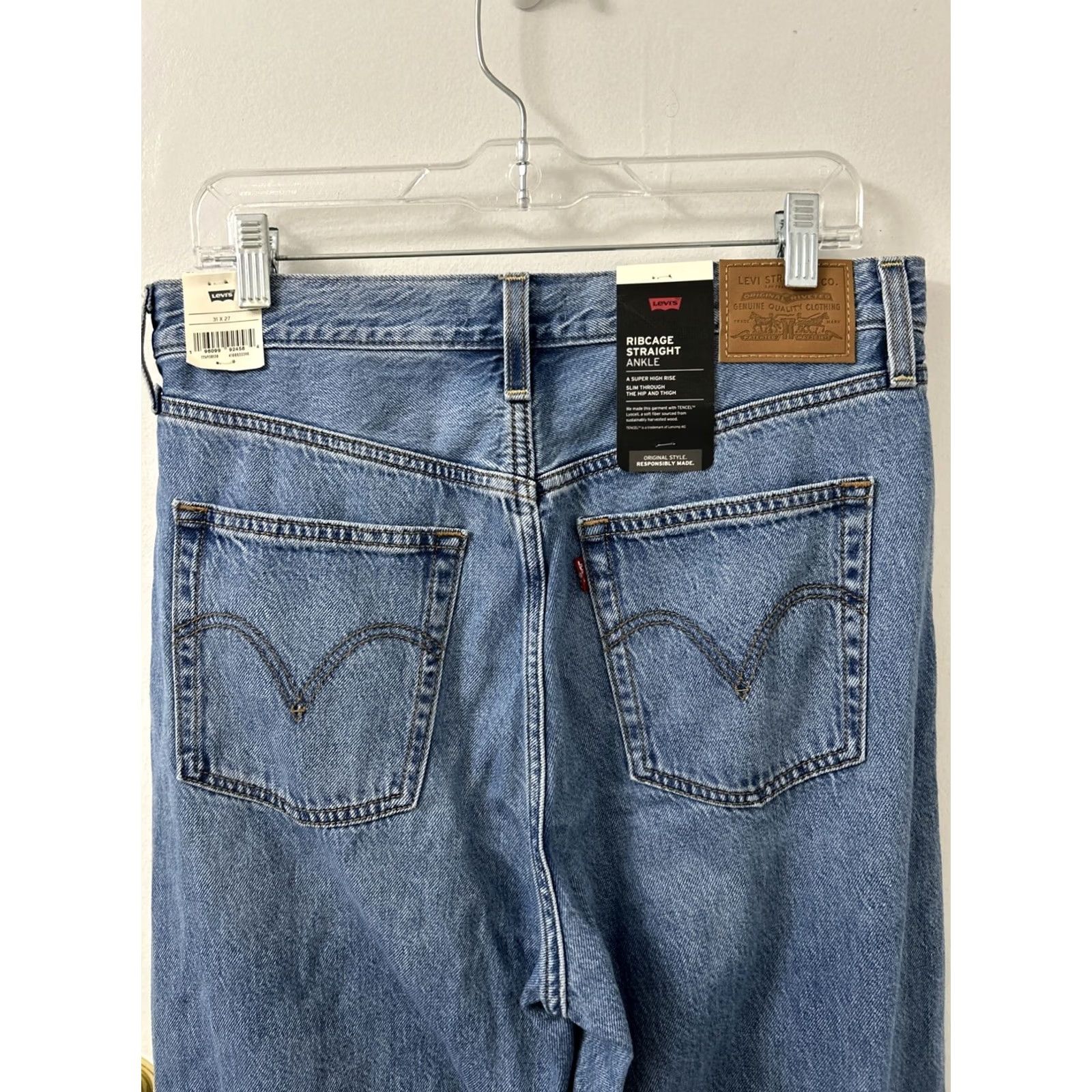 Levi's Levi's Premium Big E Jeans Womens 31x27 Blue Denim Ribcage Straight Ankle Button Size 24" / US 00 / IT 34 - 6 Thumbnail