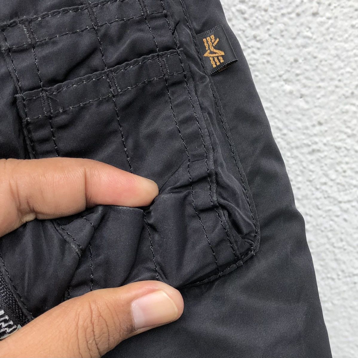 Alpha Industries Vintage MA-1 (USAF) Flyer's Intermediate Bomber Jacket Size US M / EU 48-50 / 2 - 9 Thumbnail