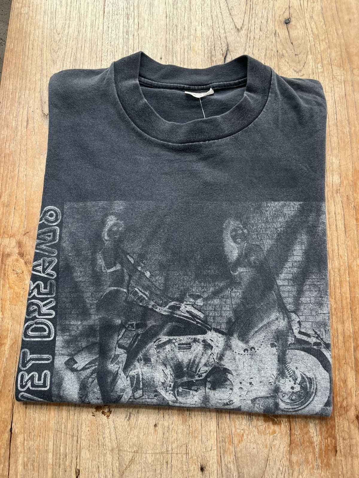 Vintage WET DREAMS 90’s By TOJO Press Tshirt