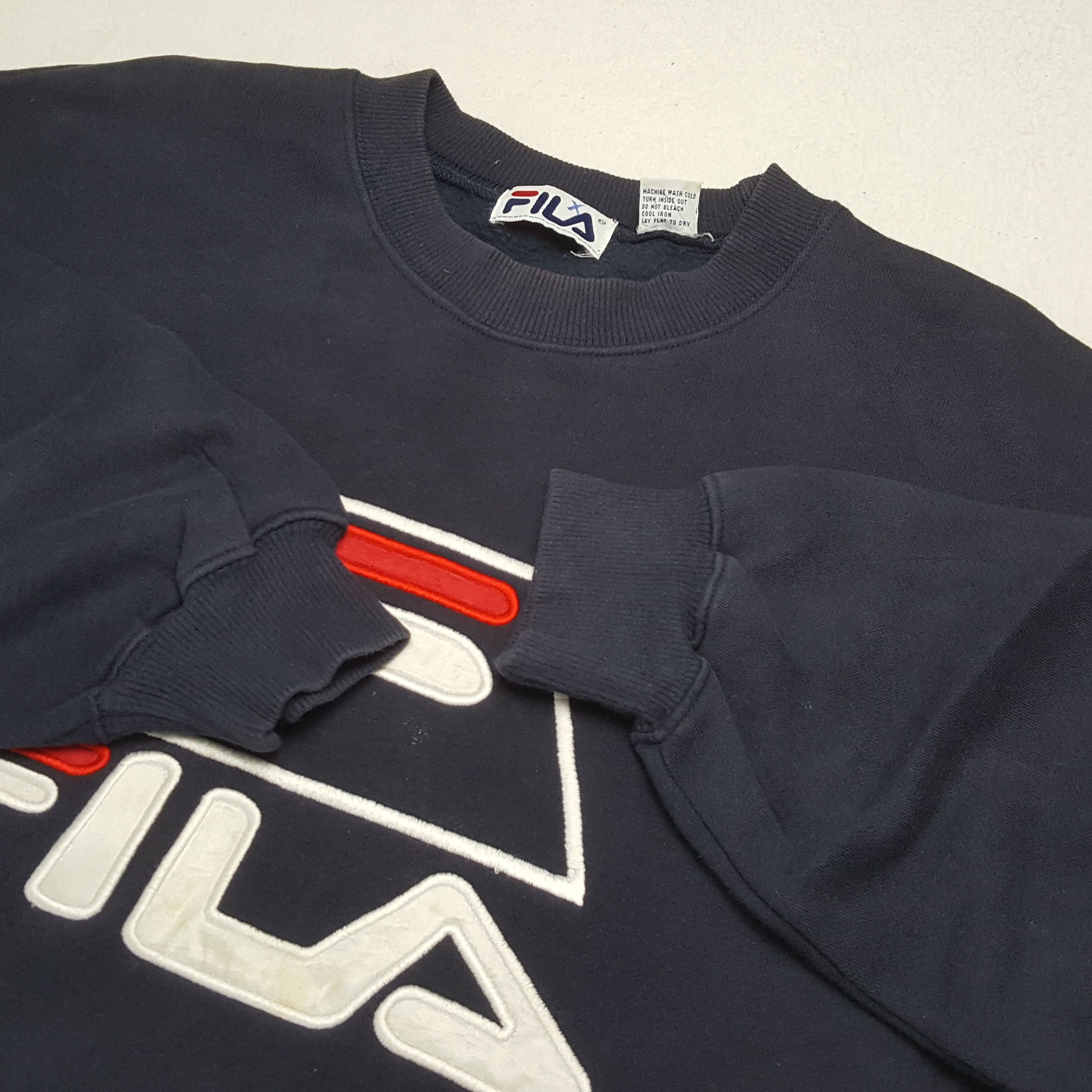 Fila × Vintage FILA Center Logo Spellout Design Sweatshirt Size US L / EU 52-54 / 3 - 9 Thumbnail