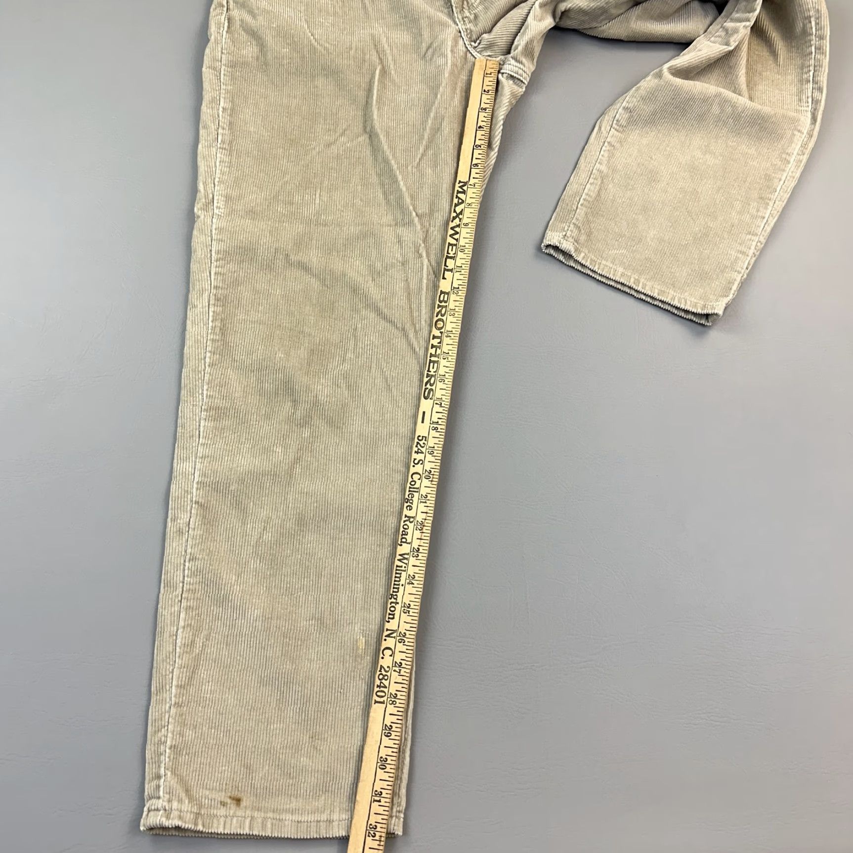 Vintage VINTAGE L.L. Bean Pants Mens 38x32 Corduroy Beige USA Made Straight Casual 90s Size US 38 / EU 54 - 2 Thumbnail