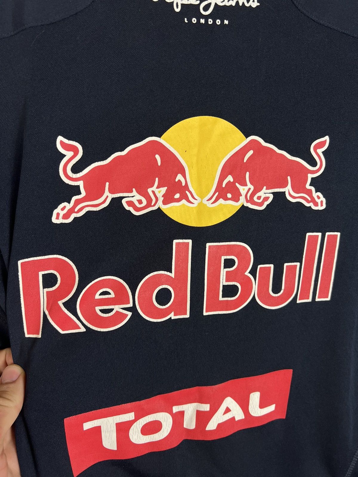 Red Bull Red Bull Racing Formula One Team T-Shirt Pepe Jeans Jersey Size US L / EU 52-54 / 3 - 8 Thumbnail