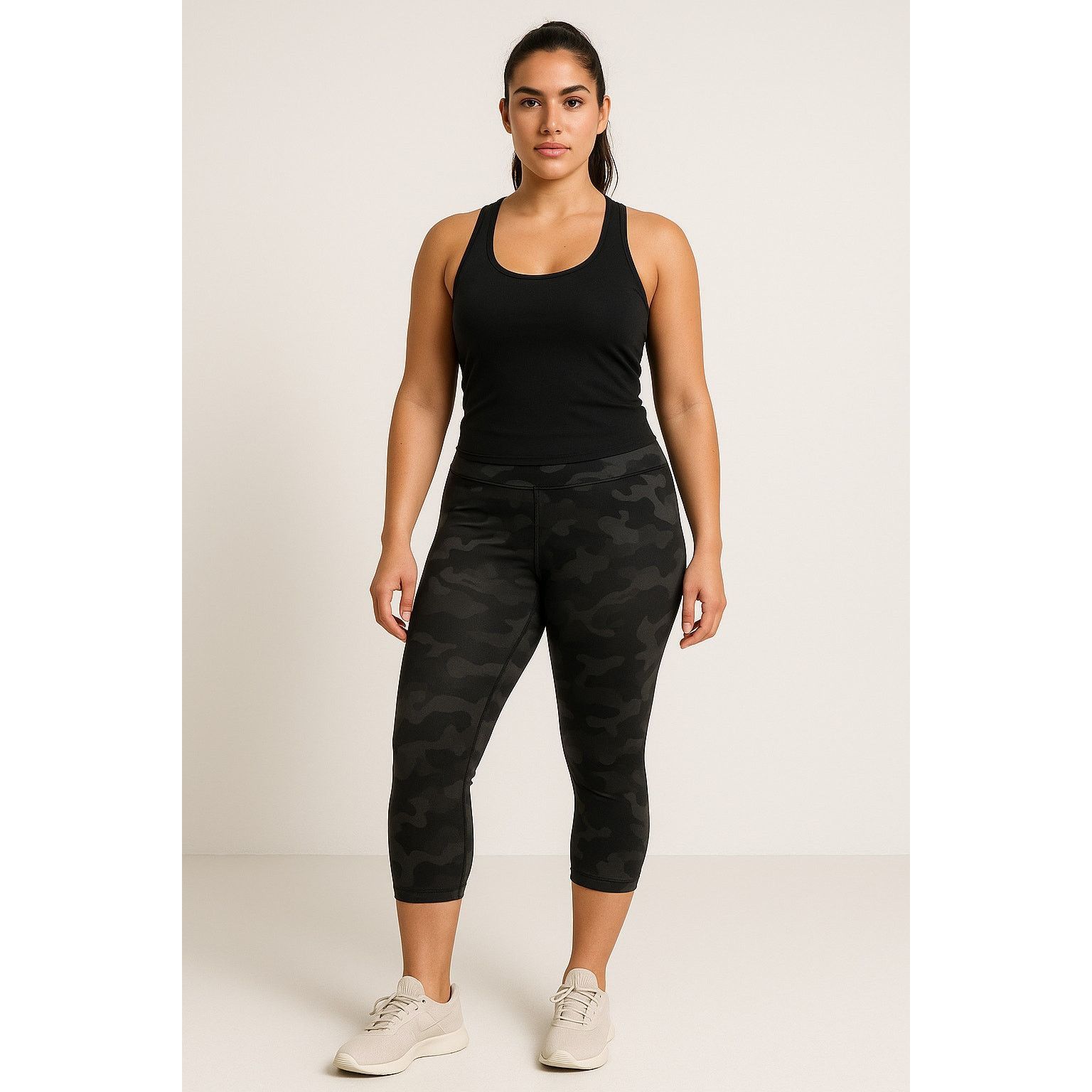 Nike Nike Dri-Fit Black Gray Camo Capri Leggings M Activewear Size 28" / US 6 / IT 42 - 1 Thumbnail