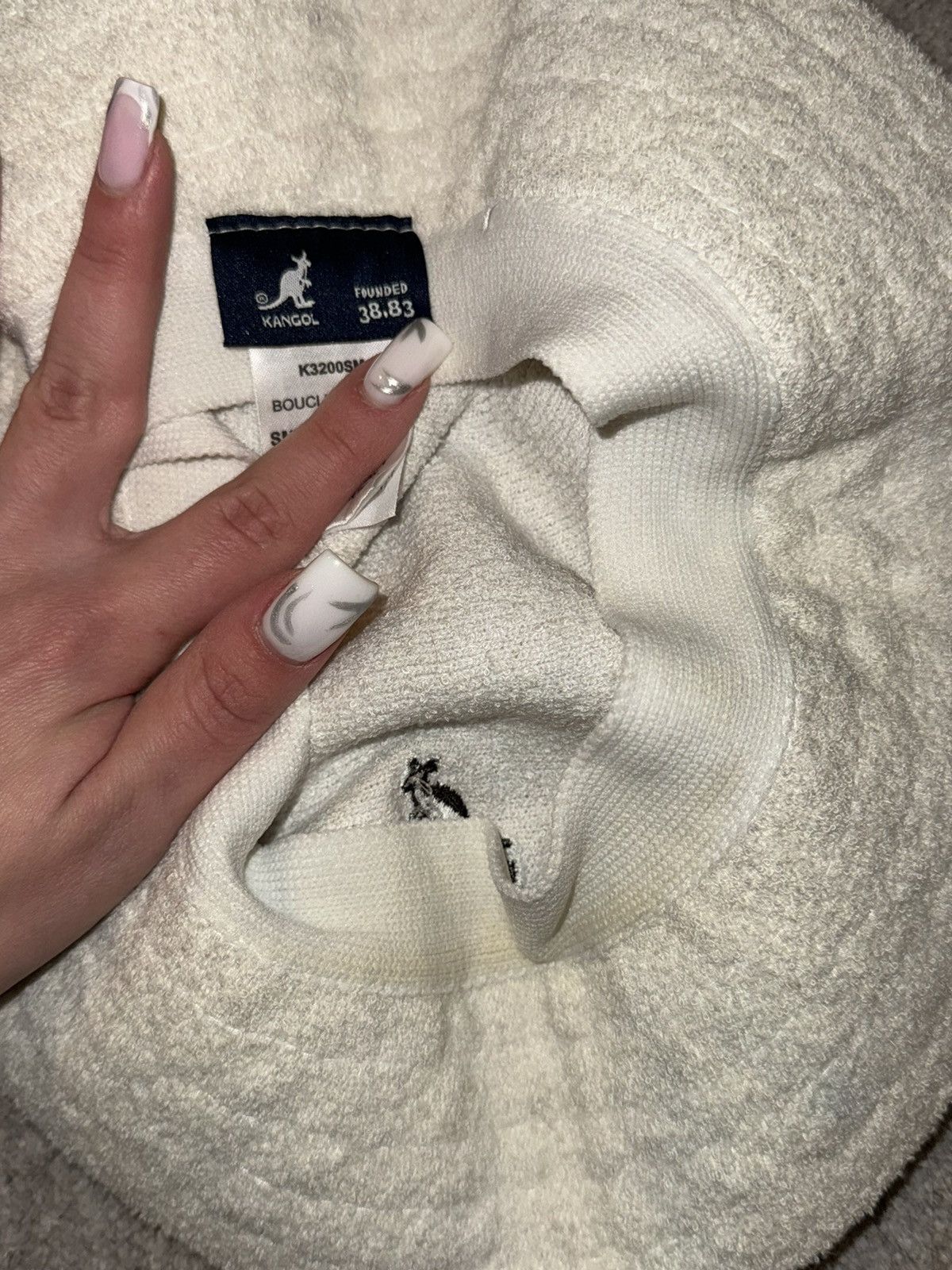 Kangol Kangol white warm hat Size ONE SIZE - 6 Thumbnail