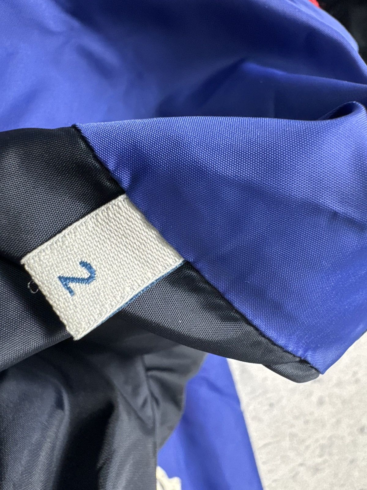Moncler Moncler Renoir Giubbotto Luxury Nylon Jacket Size 2 Blue Size US M / EU 48-50 / 2 - 8 Thumbnail