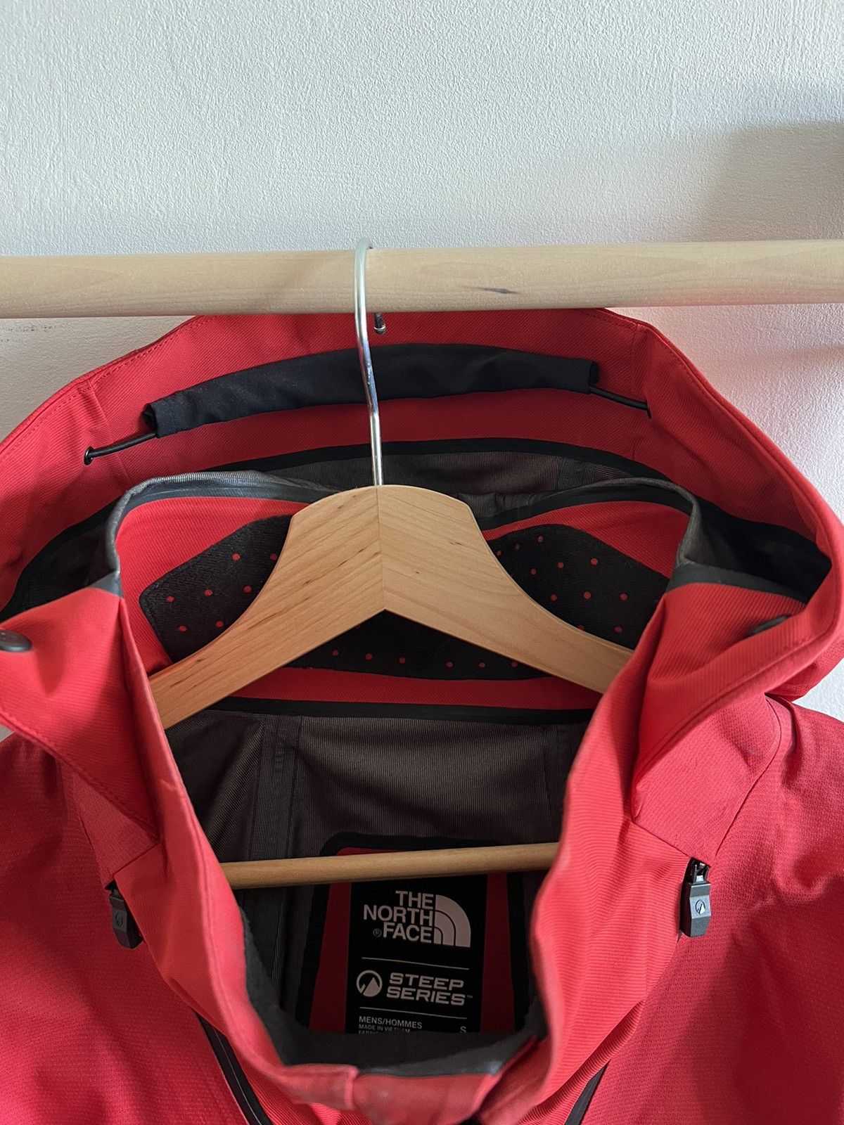 The North Face Men’s The North Face Steep Series Ski Jacket – Size S Size US S / EU 44-46 / 1 - 5 Thumbnail