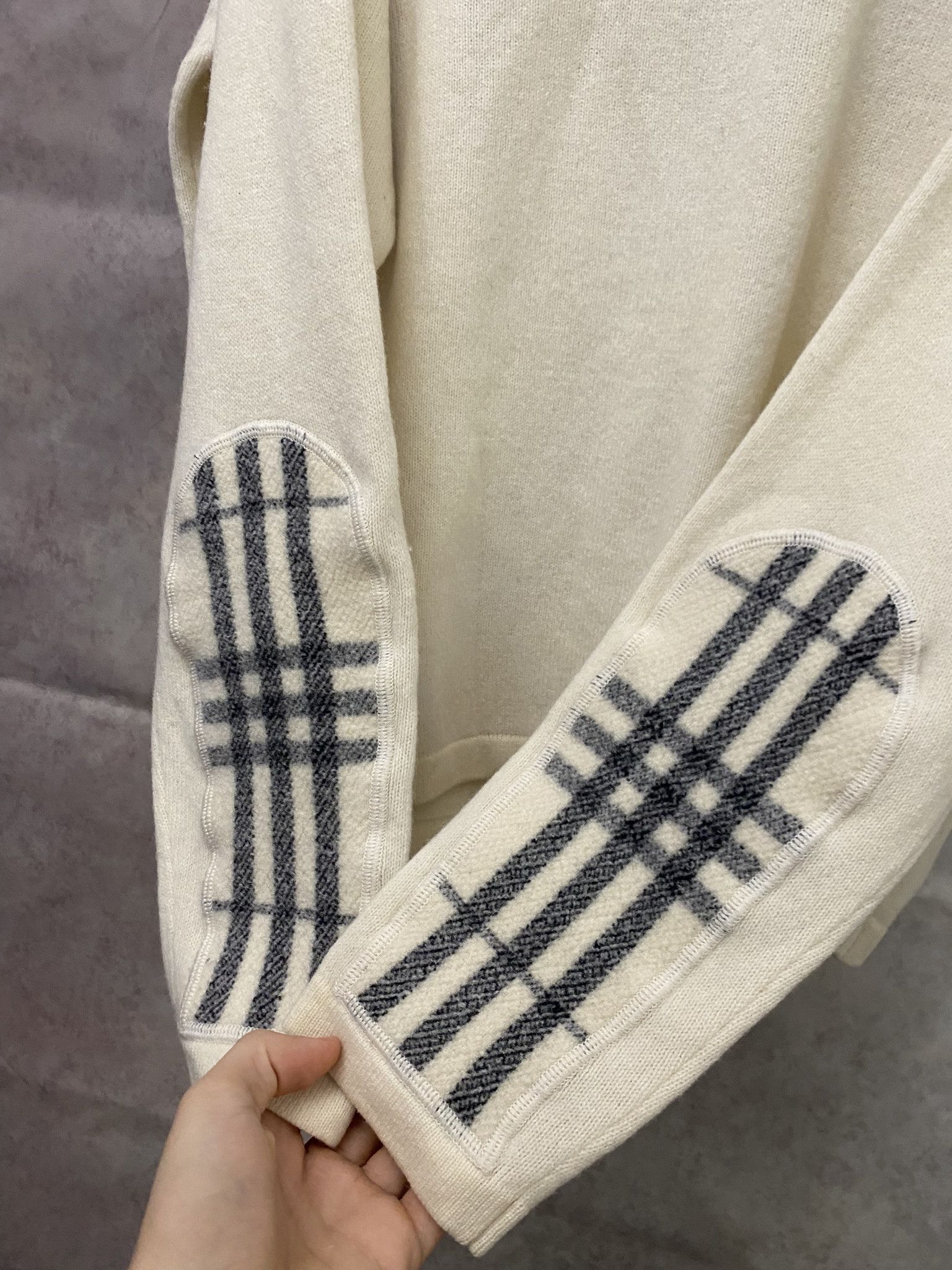 Burberry × Designer Burberry Sweater Nova Check Vintage Size US M / EU 48-50 / 2 - 2 Thumbnail