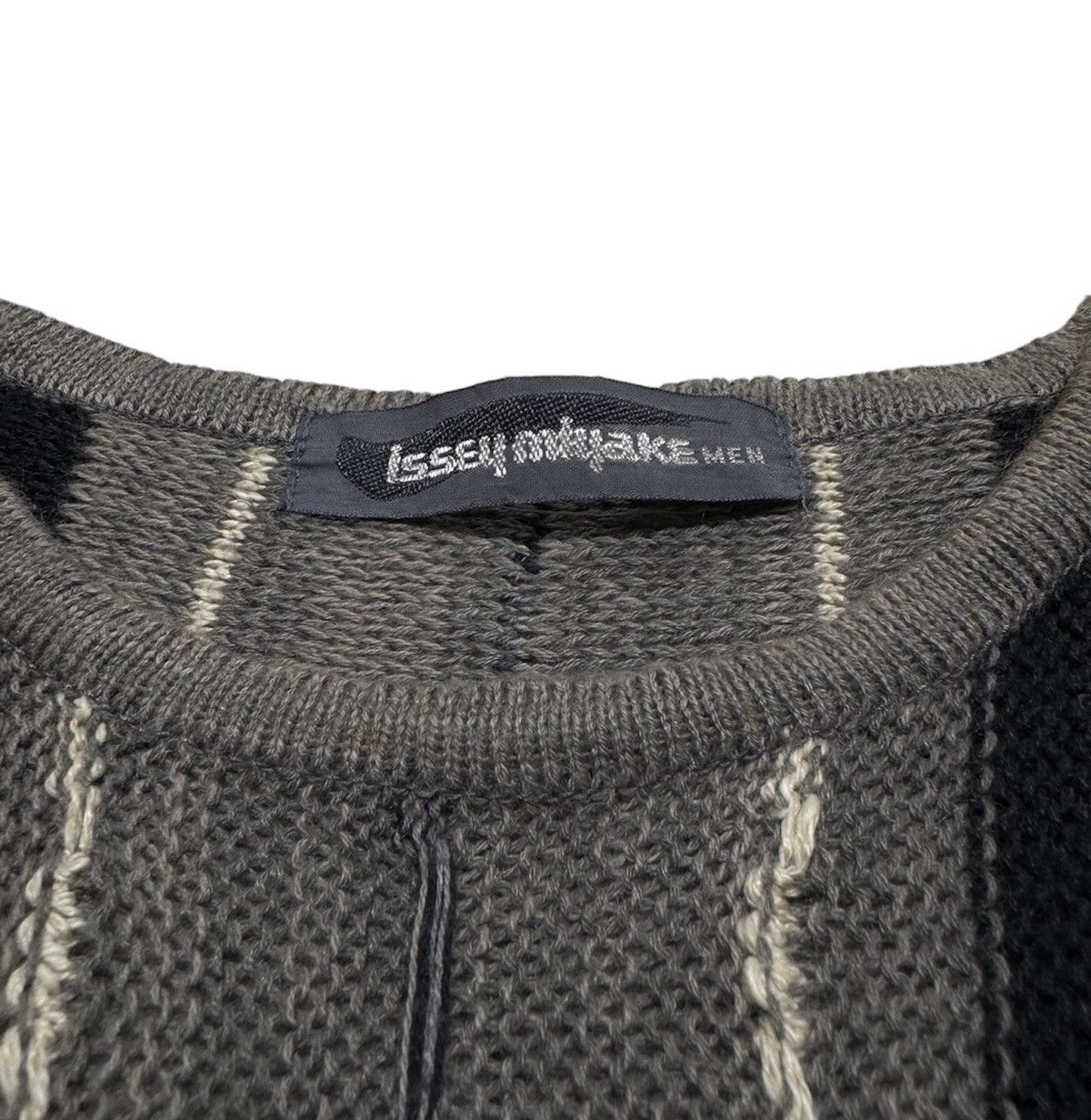 Issey Miyake 82FW Hand-Knit Top Size US S / EU 44-46 / 1 - 7 Thumbnail