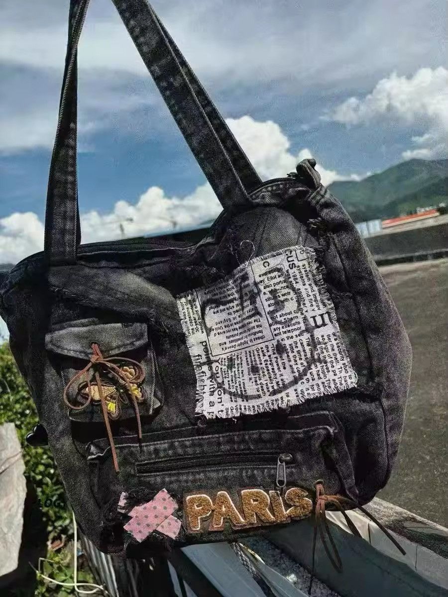 Japanese Brand Capacity Patchwork Retro Hello Kitty Y2k Bag Size ONE SIZE - 1 Thumbnail