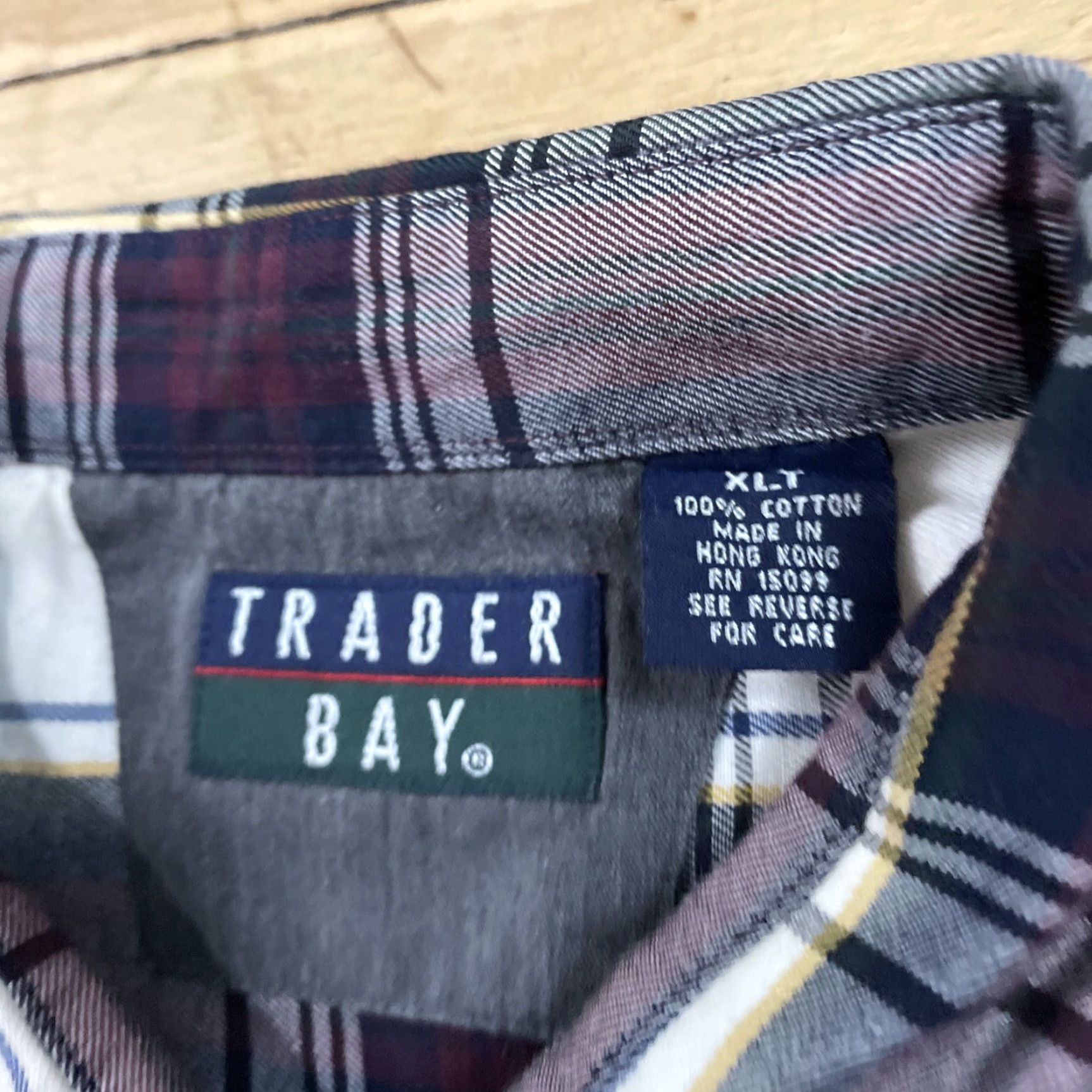 Vintage VINTAGE Trader Bay Button-Up Shirt Men XLT Purple Gray Plaid Outdoor Oxford XL Tall Size US XL / EU 56 / 4 - 7 Thumbnail