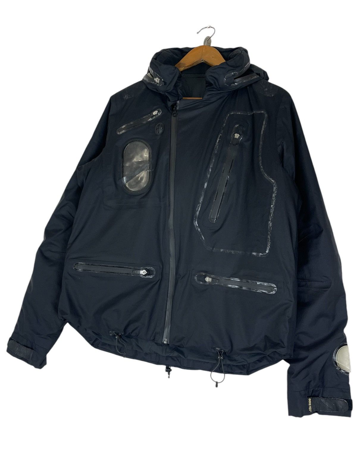 Jun Takahashi × Undercover × Vintage UNDERCOVER PADDED GORE-TEX JACKET Size US M / EU 48-50 / 2 - 9 Thumbnail