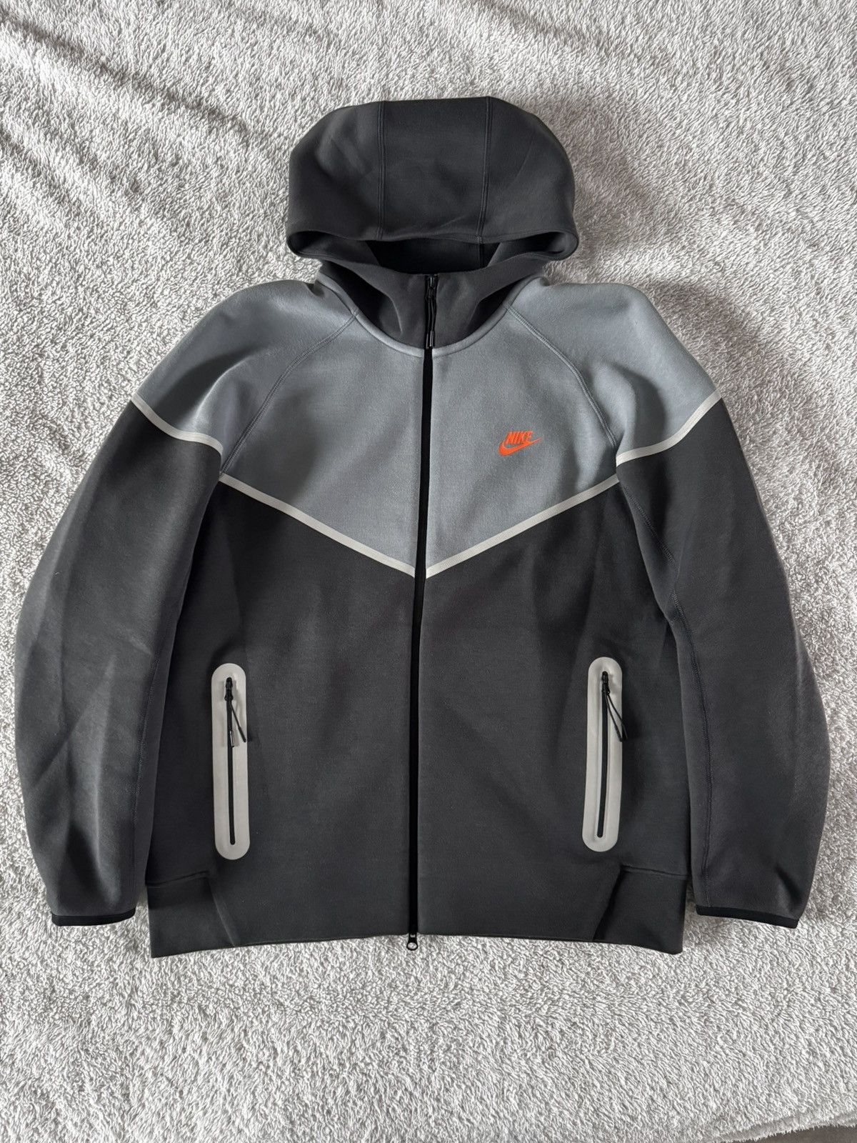 Nike Nike tech reflective Size US XL / EU 56 / 4 - 1 Thumbnail