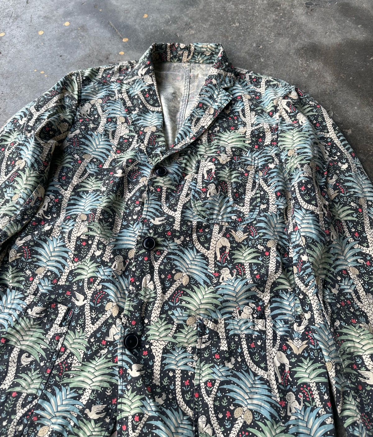 Beams Plus Beams jungle anima fullprinted coat Size US M / EU 48-50 / 2 - 2 Thumbnail