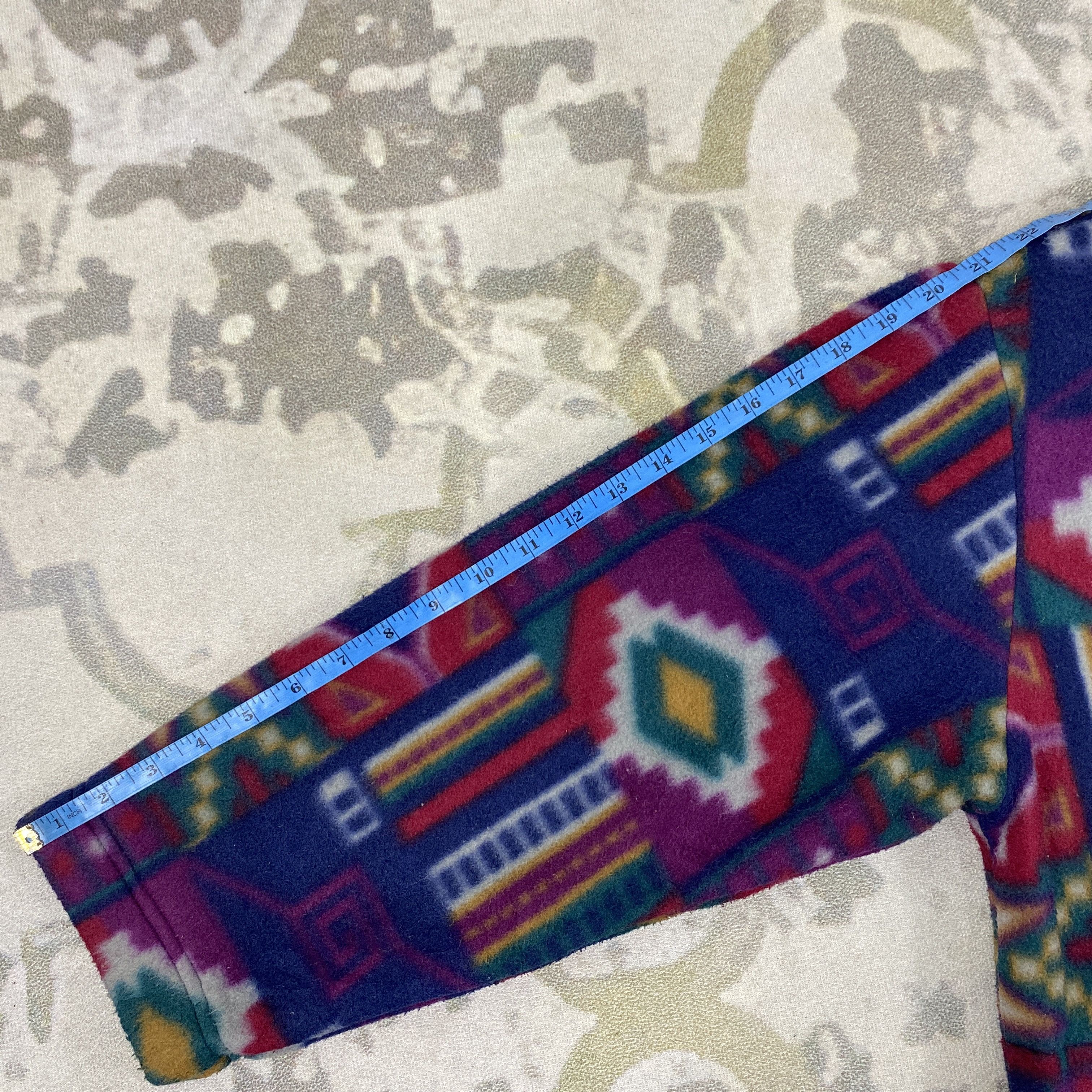 If Six Was Nine Vintage Navajo Art Bandana Fleece Jacket- J403 Size US L / EU 52-54 / 3 - 7 Thumbnail