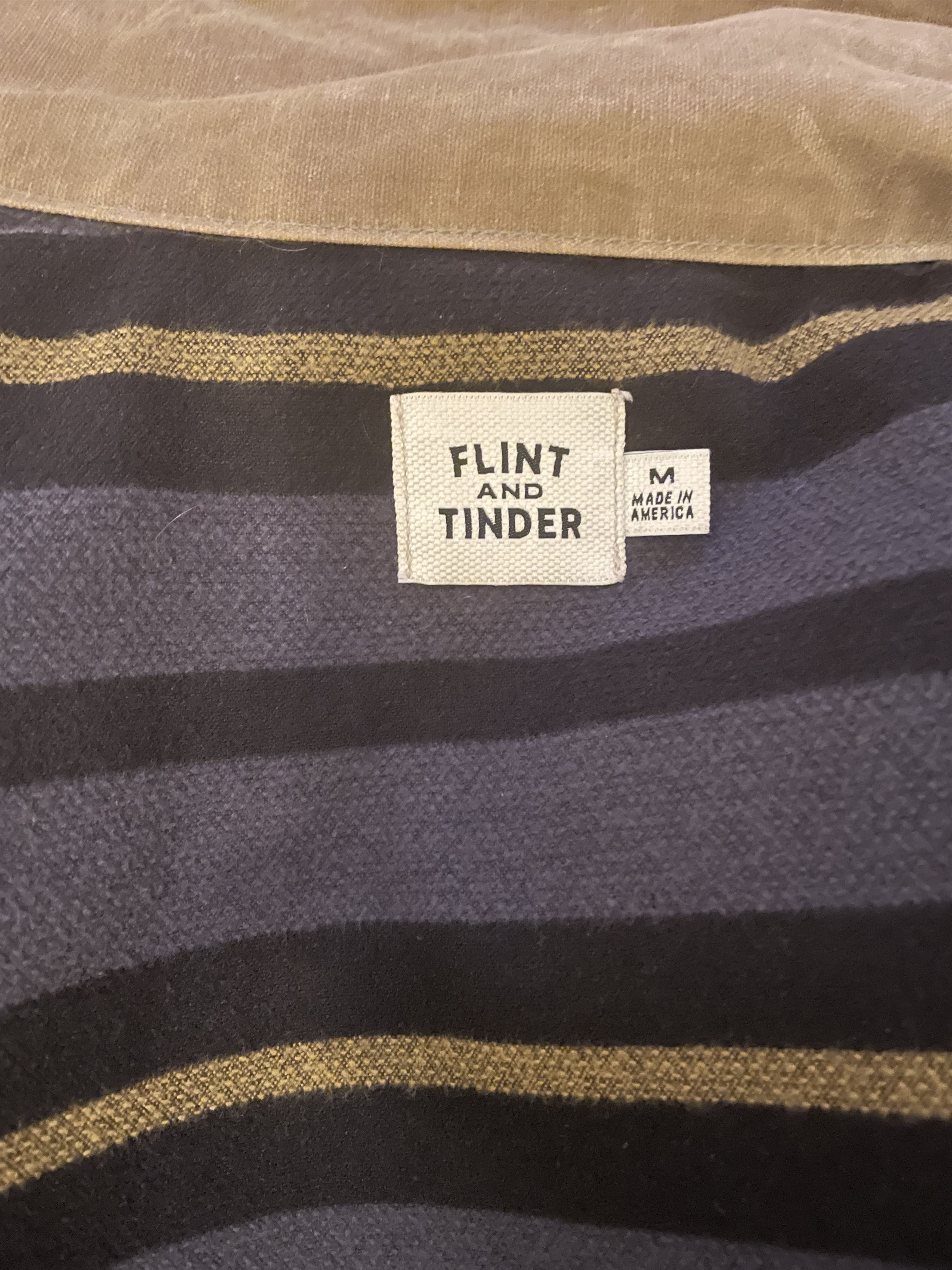 Flint And Tinder Flannel-Lined Waxed Trucker Jacket Size US M / EU 48-50 / 2 - 3 Thumbnail