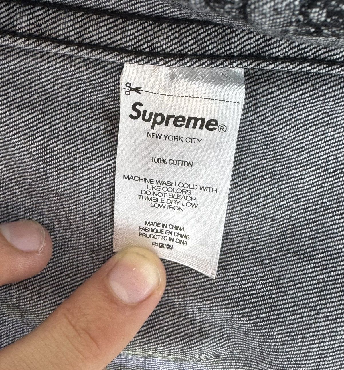 Supreme Supreme Black Denim Text Print Button-Up Shirt Size US M / EU 48-50 / 2 - 6 Thumbnail
