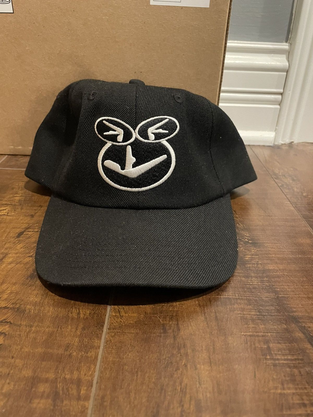 Supreme ロゴ刺繍 ブラックキャップ Aphex Twin シュプリーム APHEX