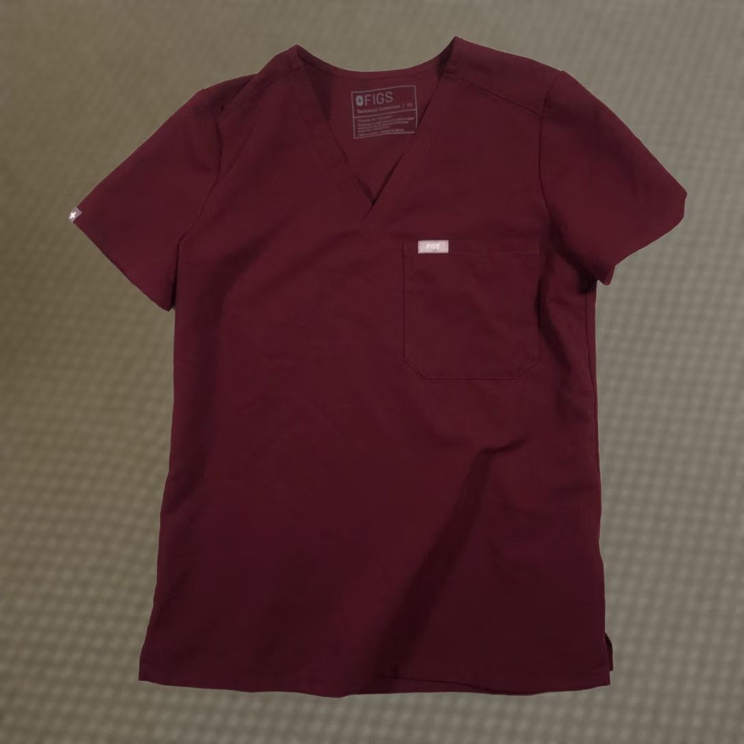 Vintage FIGS Scrub Top Womens XS Red Technical Collection V Neck Pocket Medical Nursing Shirt Short Sleeve Size XS / US 0-2 / IT 36-38 - 1 Thumbnail