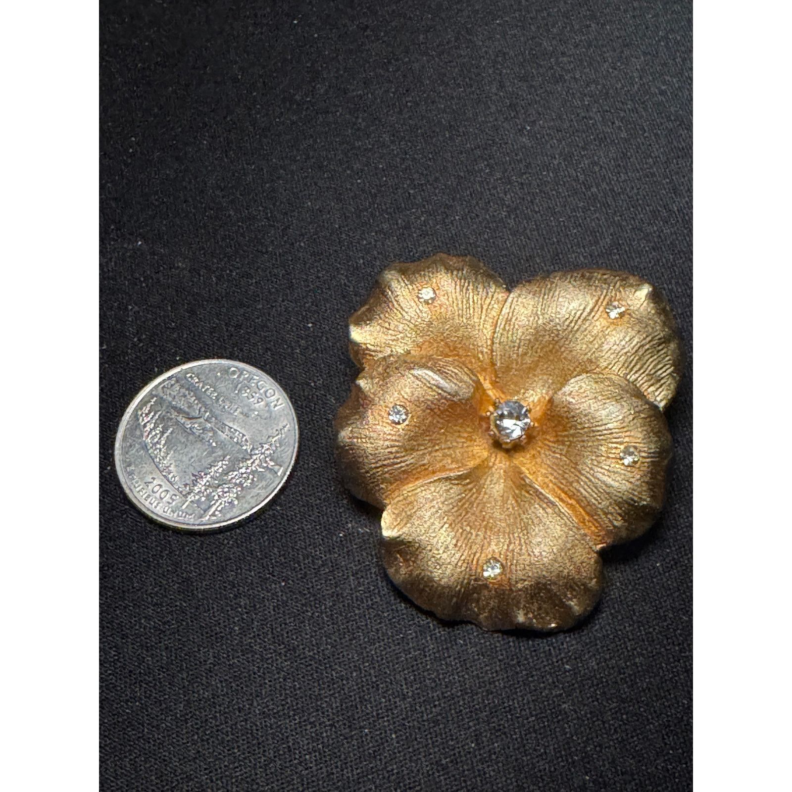 Other Vintage Large Pansy Coro Brooch with Rhinestones Size ONE SIZE - 6 Thumbnail