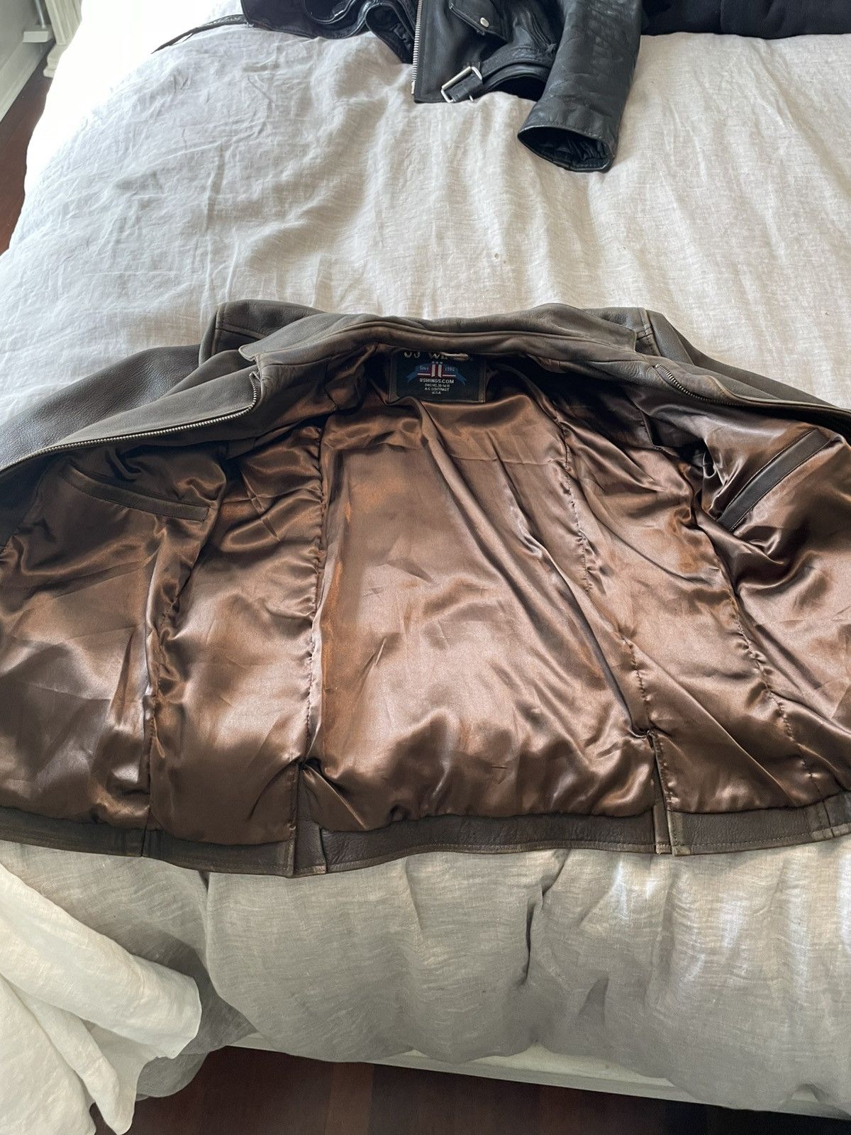 Vintage Indiana Jones Vintage Cowhide Leather Jacket Large. NWOT Size US L / EU 52-54 / 3 - 5 Thumbnail