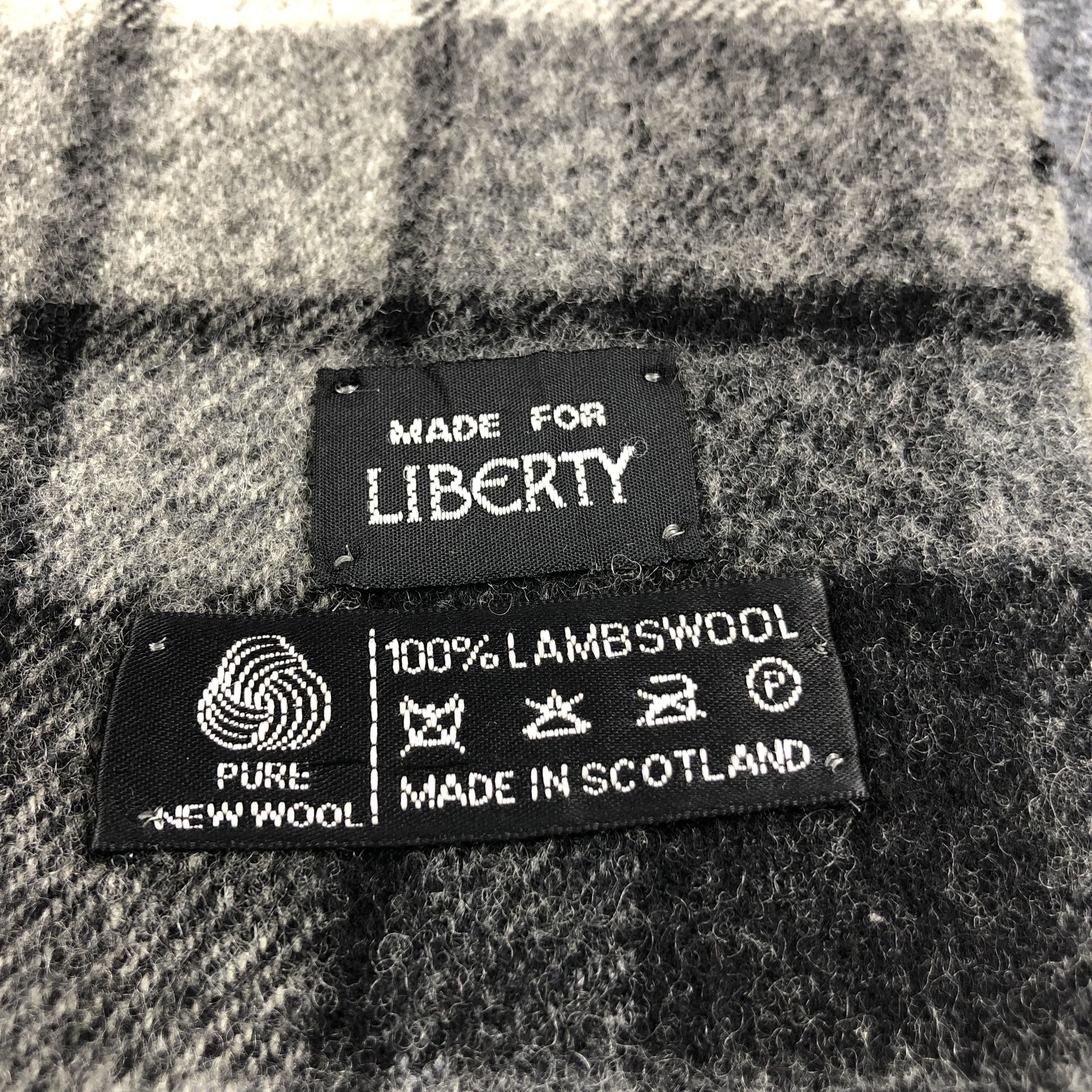 Liberty Liberty Tartan Wool Scarf Muffler V806 Size ONE SIZE - 5 Thumbnail