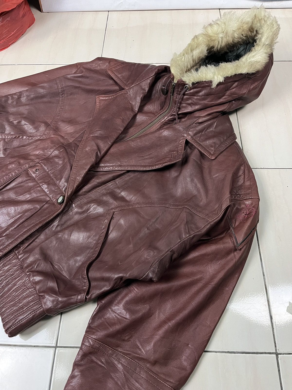 Genuine Leather × Vera Pelle × Vintage Stran Idea Vintage Vera Pelle Made in Italy Size US M / EU 48-50 / 2 - 10 Thumbnail