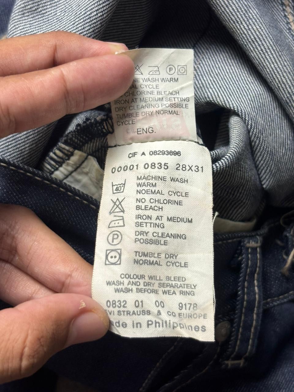 Levi's 2000s Levi's Engineered Twisted Jeans Size US 27 - 6 Thumbnail