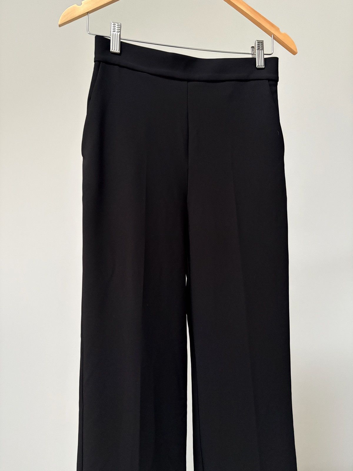 Elisabetta Franchi Elisabetta Franchi Black High Rise Pants Wide Leg IT 42 Size 28" / US 6 / IT 42 - 14 Thumbnail