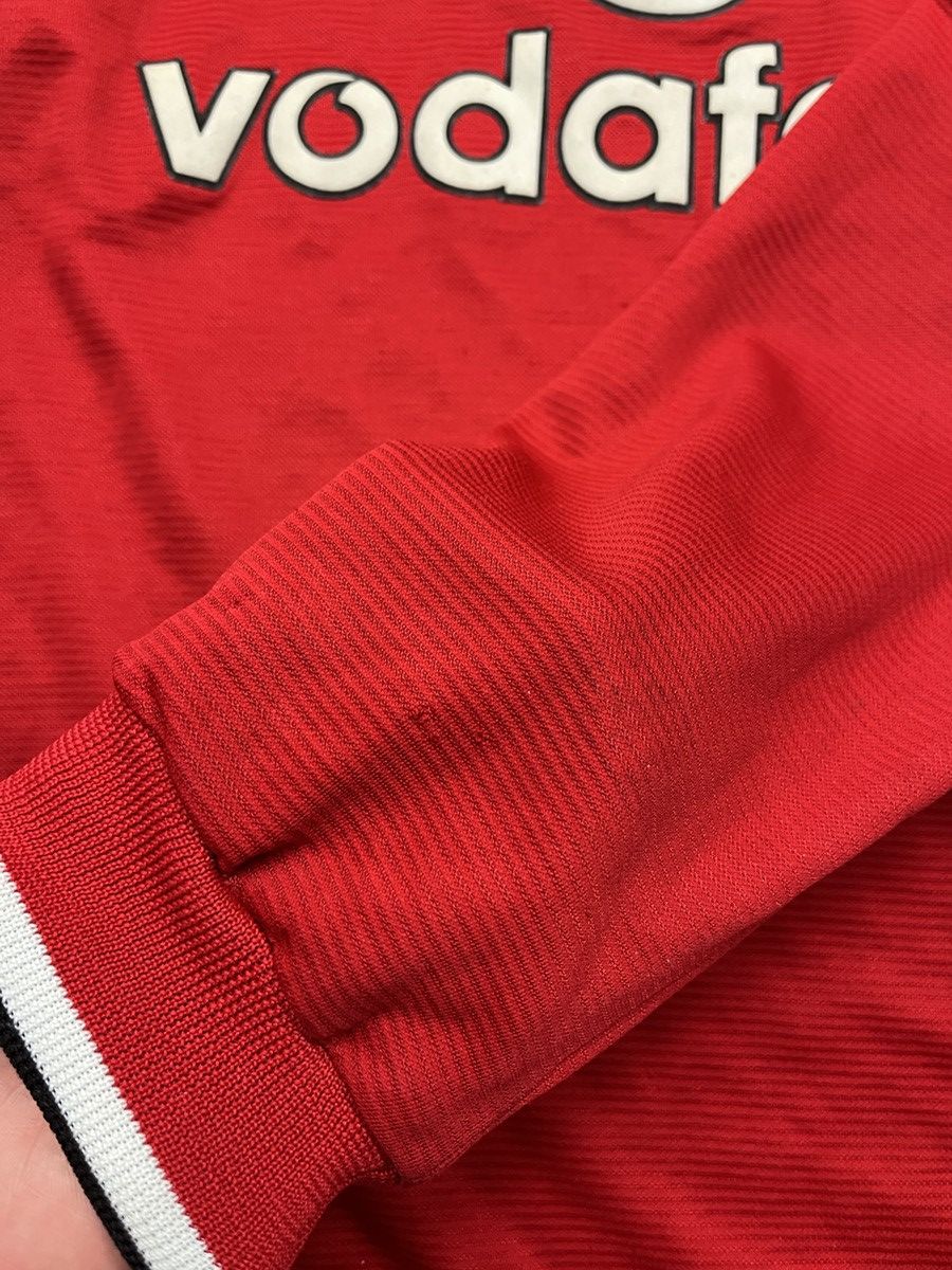 Umbro Umbro Manchester United 2000/02 Home Football Long Sleeve Size US XS / EU 42 / 0 - 7 Thumbnail