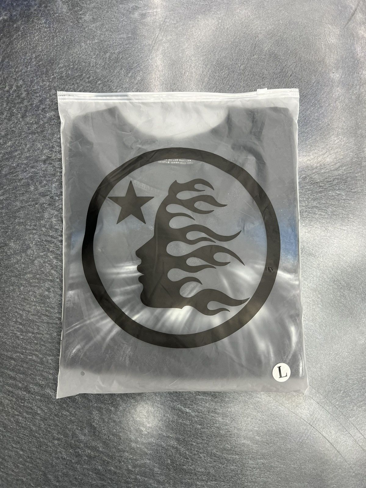 HELLSTAR Hellstar Full Moon T-Shirt Size US L / EU 52-54 / 3 - 8 Thumbnail