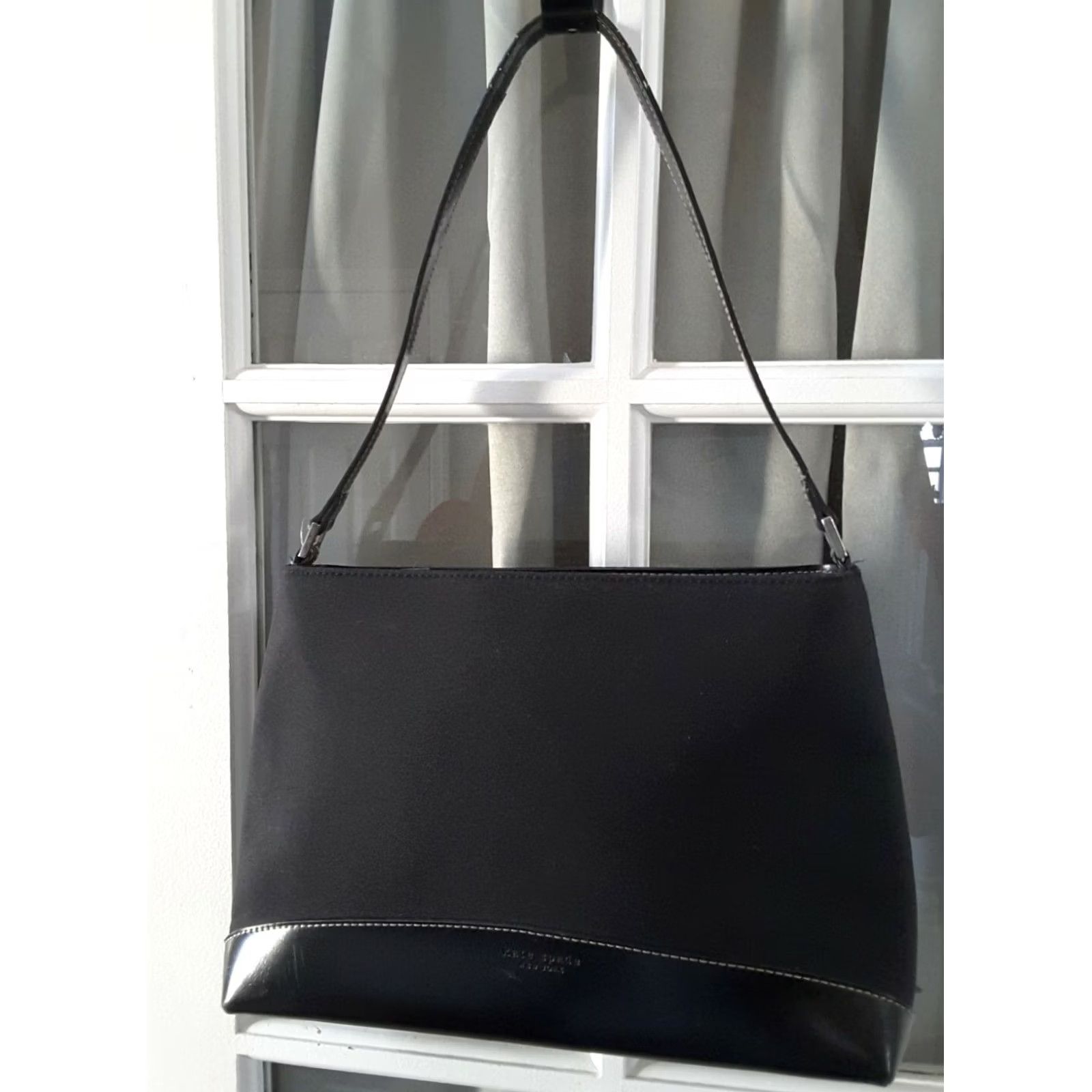 Vintage kate spade new york Handbag Purse Structured Footed Black Womens Small 13x8x3 Zip-Closure Leather-Fabric Style Bag Size ONE SIZE - 2 Thumbnail