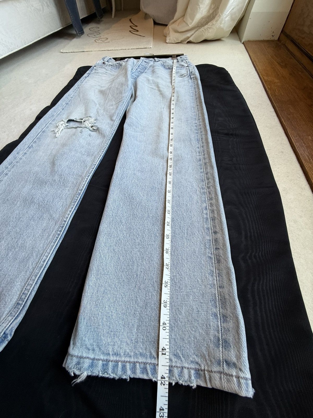 Celine $1.3k SS25 Celine knee rip Wesley jeans breezy point Hedi 30 Size US 30 / EU 46 - 11 Thumbnail