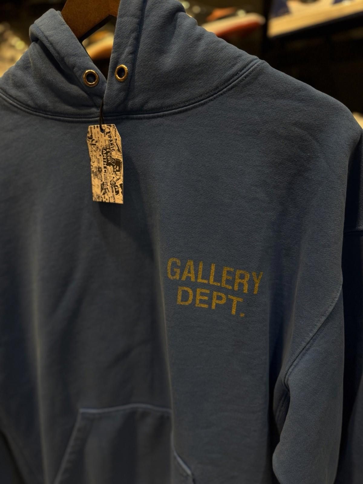 Gallery Dept. Gallery Dept. Blue Yellow Men's Size Medium Brand NEW $695 Size US M / EU 48-50 / 2 - 8 Thumbnail