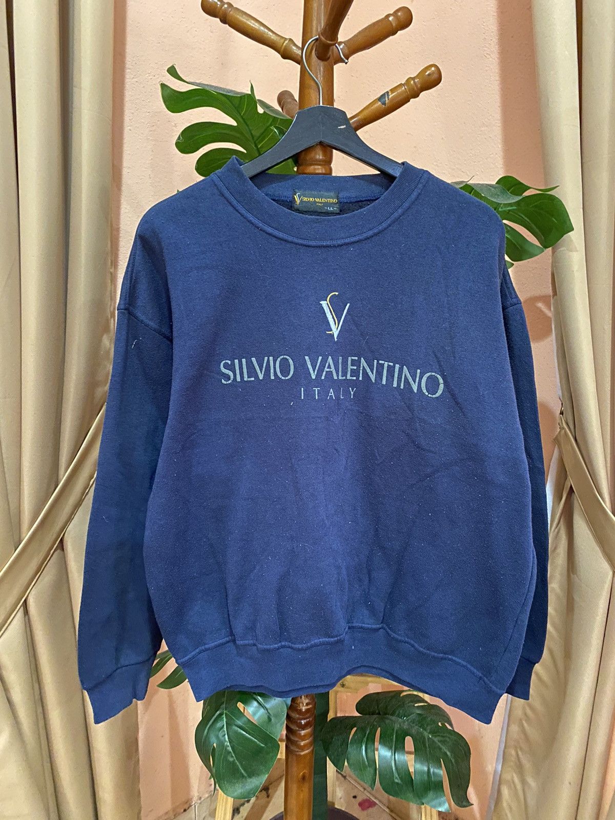 Vintage Silvio Valentino Navy Crewneck Sweatshirt – Vintage Italy Size US L / EU 52-54 / 3 - 1 Thumbnail
