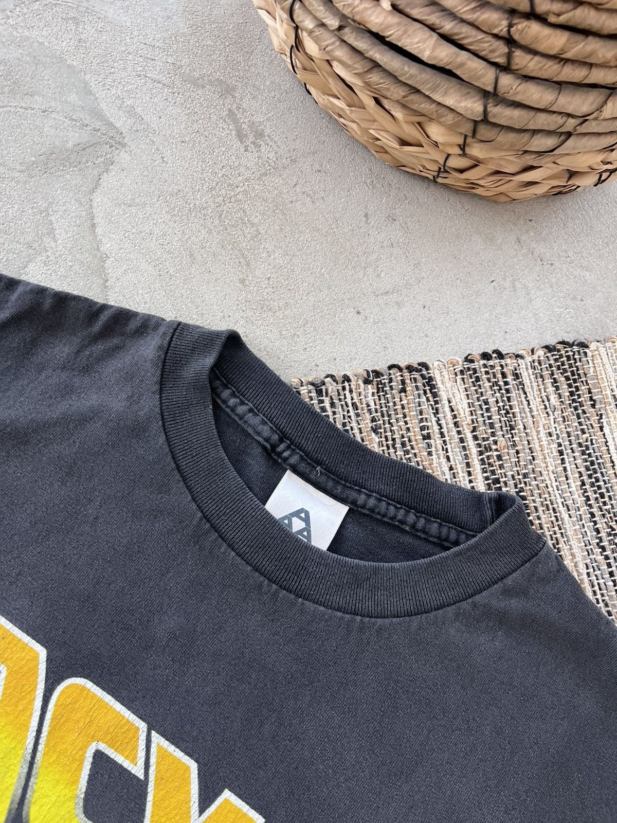 Band Tees 00s Vintage Back to the Future Faded Black Movie Tshirt Y2K Size US M / EU 48-50 / 2 - 9 Thumbnail
