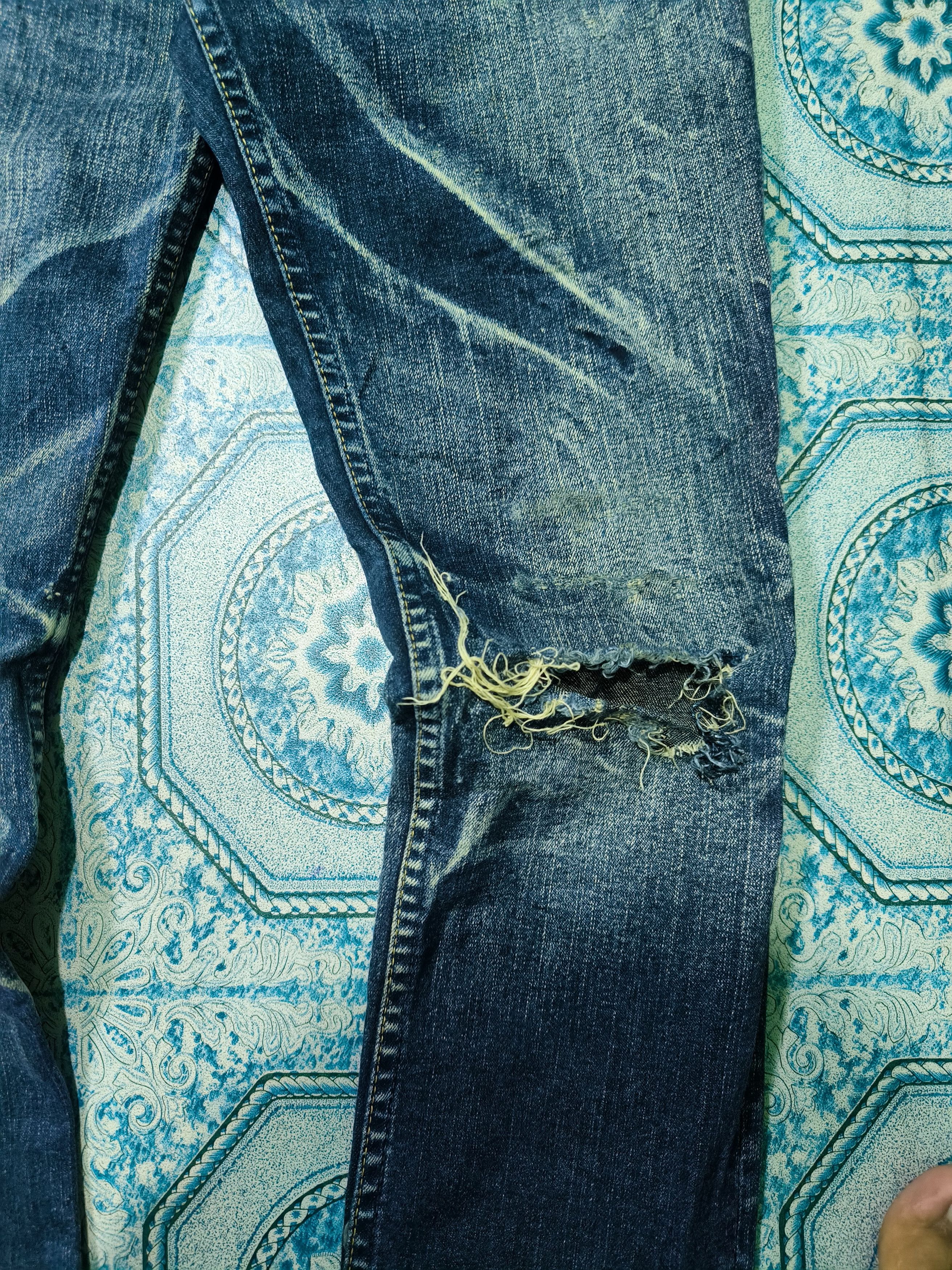 Le Grande Bleu (L.G.B.) L.G.B Mudwas Distressed Denim Size US 29 - 9 Thumbnail