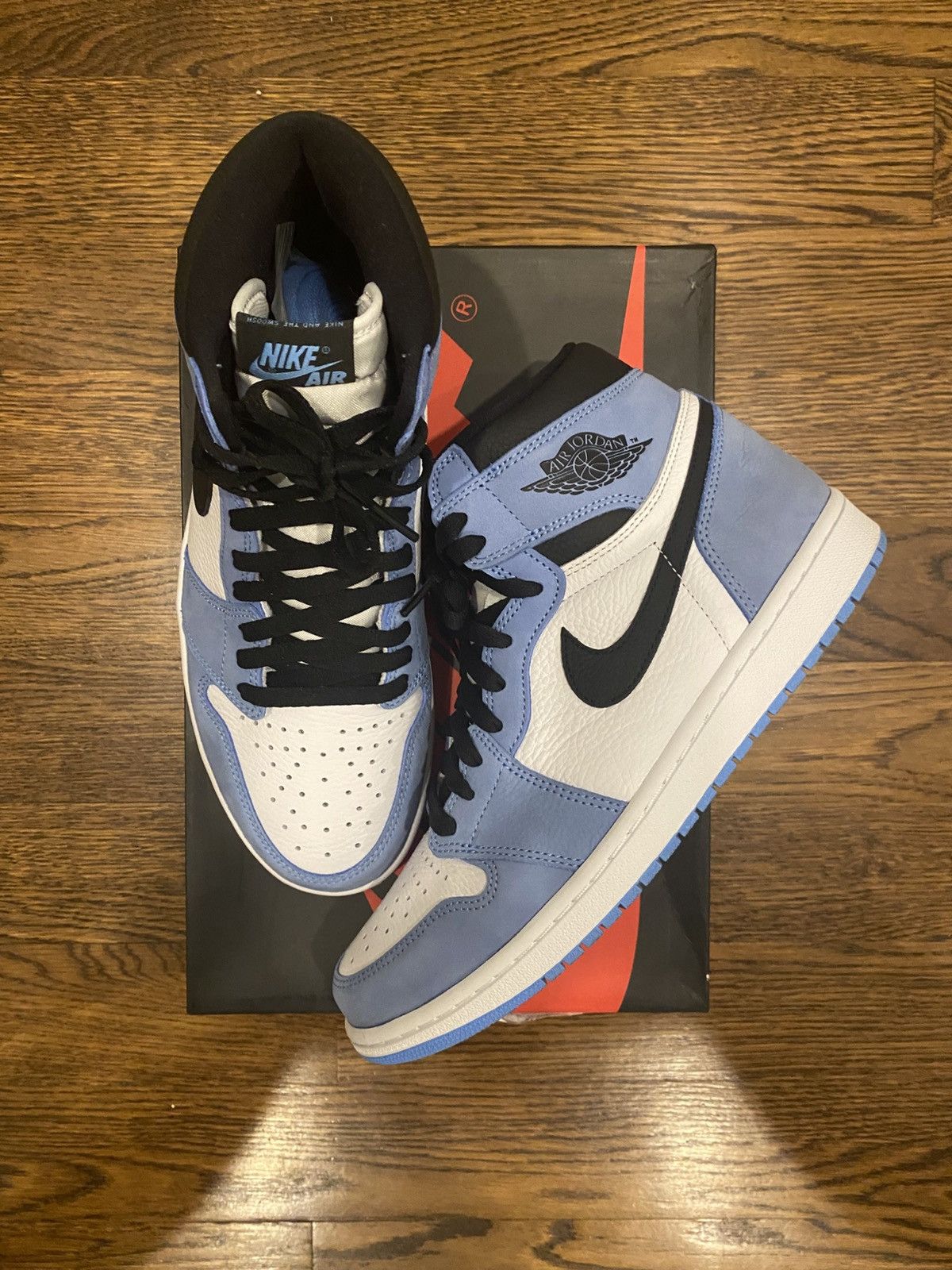 Jordan Brand Jordan 1 Retro High OG ‘University Blue’ Size US 10.5 / EU 43-44 - 10 Thumbnail
