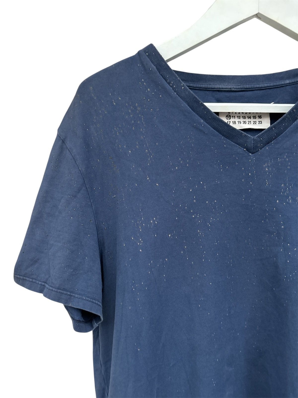 Maison Margiela AW09 Raindrops V-neck T-shirt Size US M / EU 48-50 / 2 - 7 Thumbnail