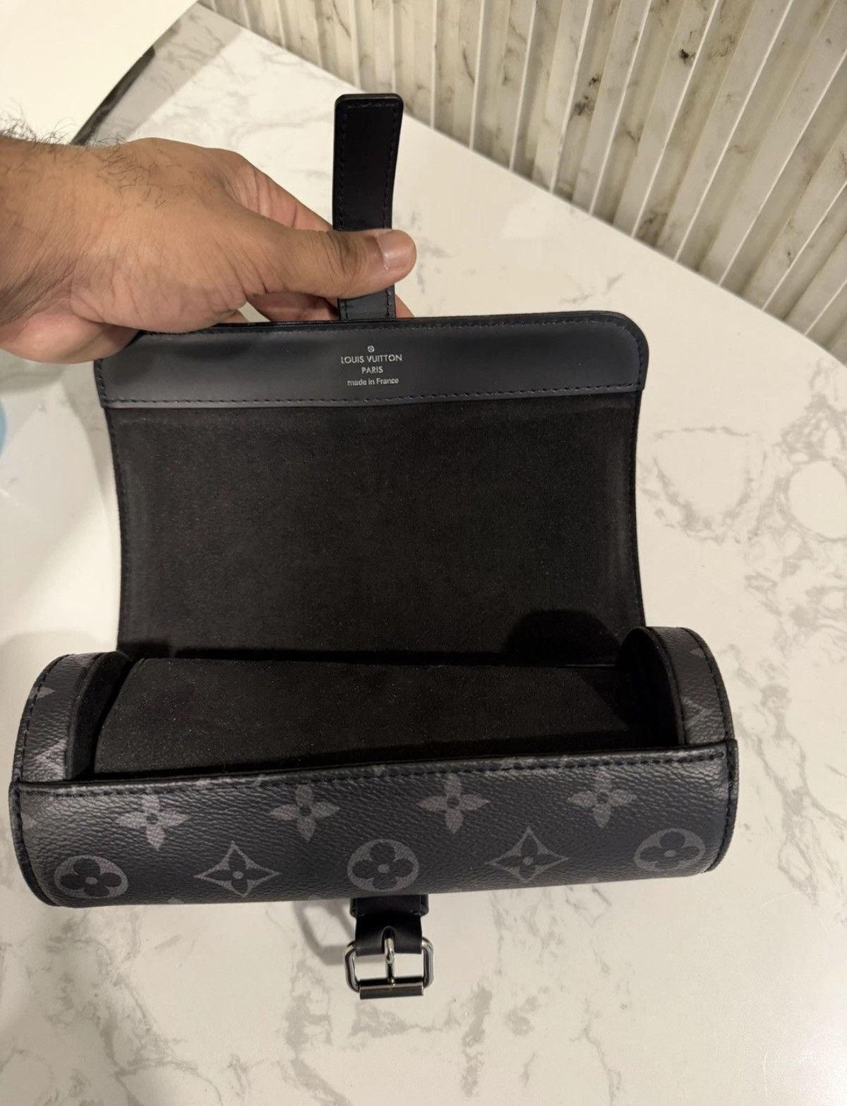 Louis Vuitton Louis Vuitton Monogram Eclipse 3 Watch Case M43385 Size ONE SIZE - 5 Thumbnail
