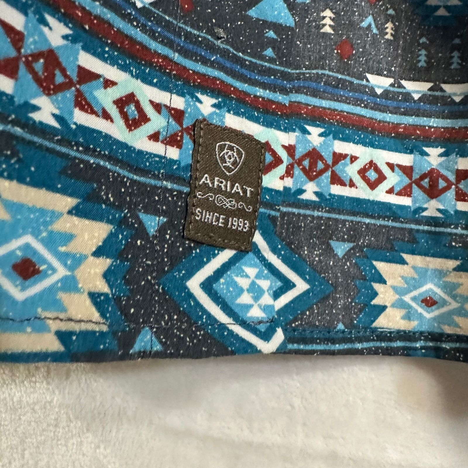 Ariat NWT ARIAT Medium Teal Prescott Classic Shirt Serape Aztec Size US M / EU 48-50 / 2 - 13 Thumbnail