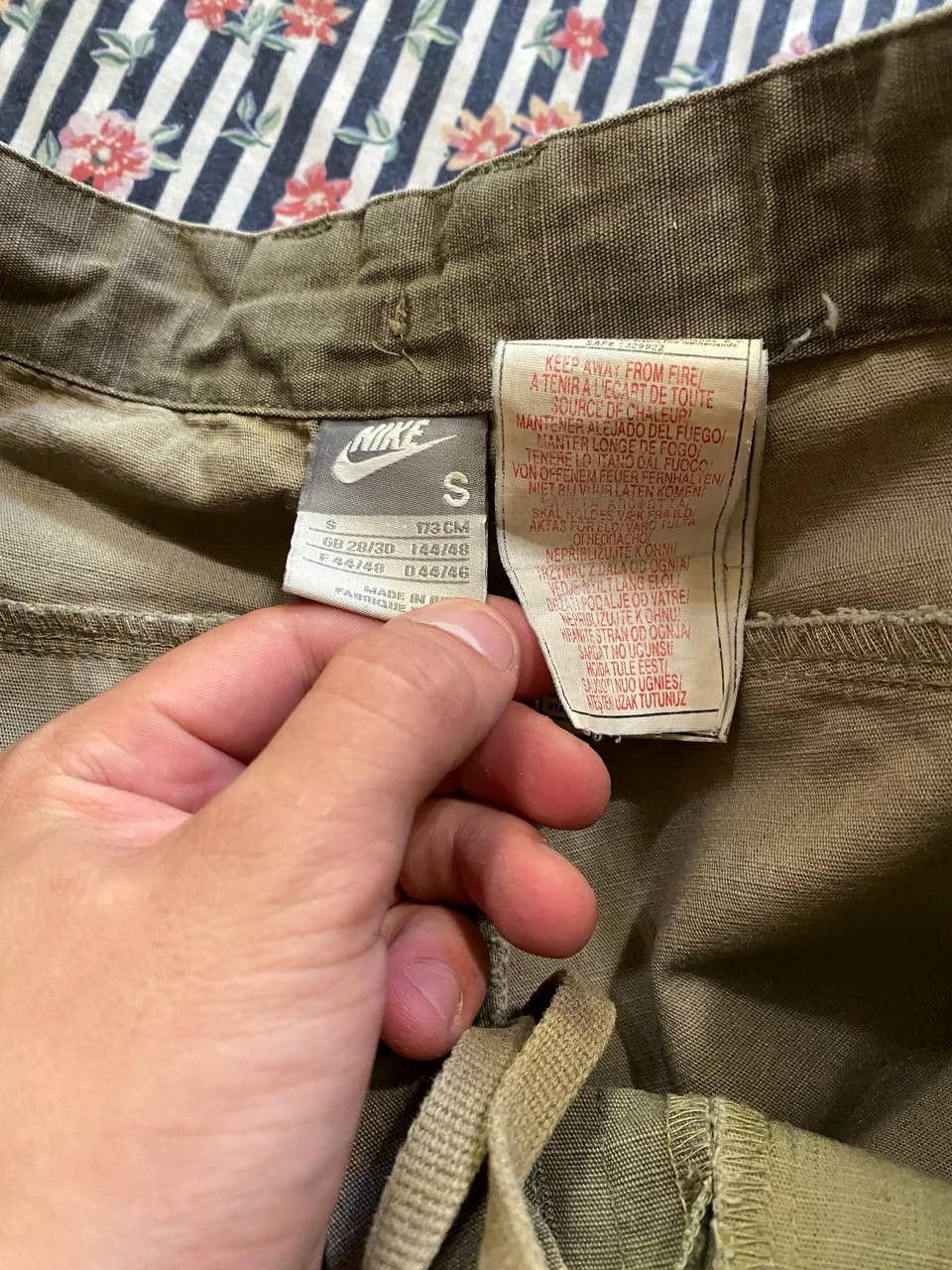 Nike Vintage denim shorts Y2K logo NIKE streetwear Size US 30 / EU 46 - 2 Thumbnail