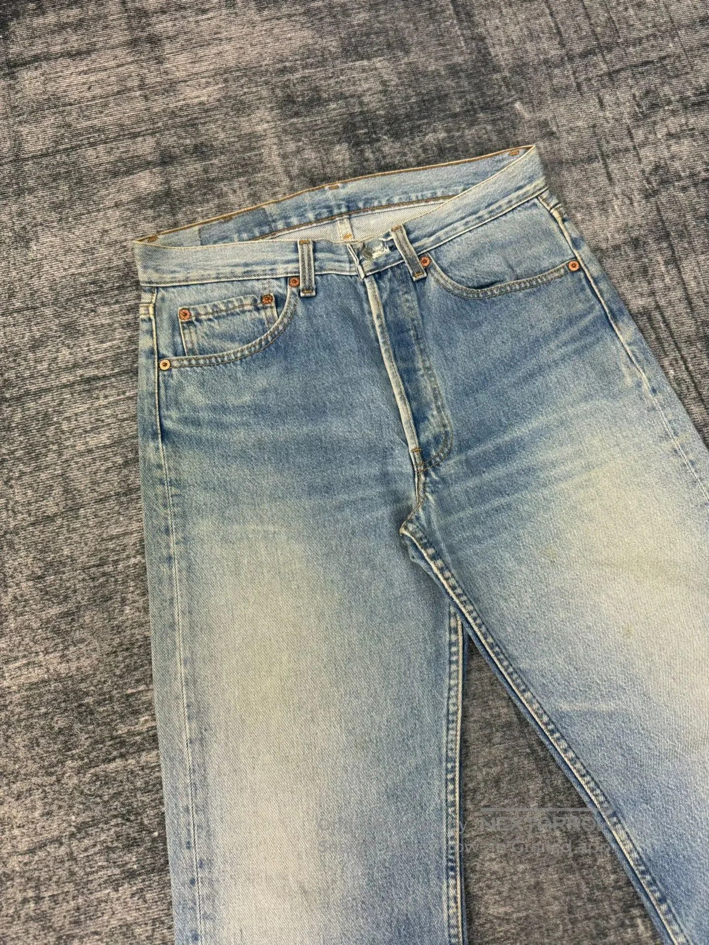 Levi's Vintage Levi's 501 90s American Blue Jeans. Size US 32 / EU 48 - 2 Thumbnail