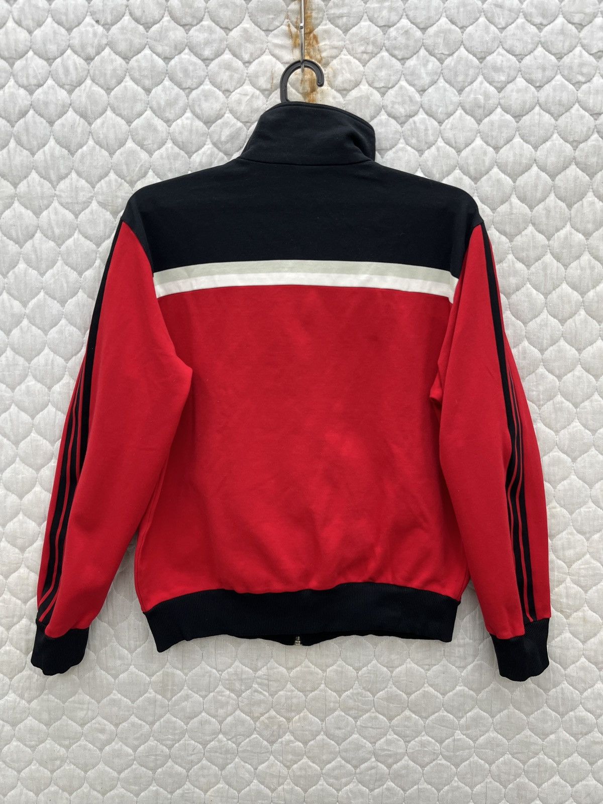 Adidas 🔥🔥🔥STEALS VTG ADIDAS SWEATER Size US S / EU 44-46 / 1 - 4 Thumbnail