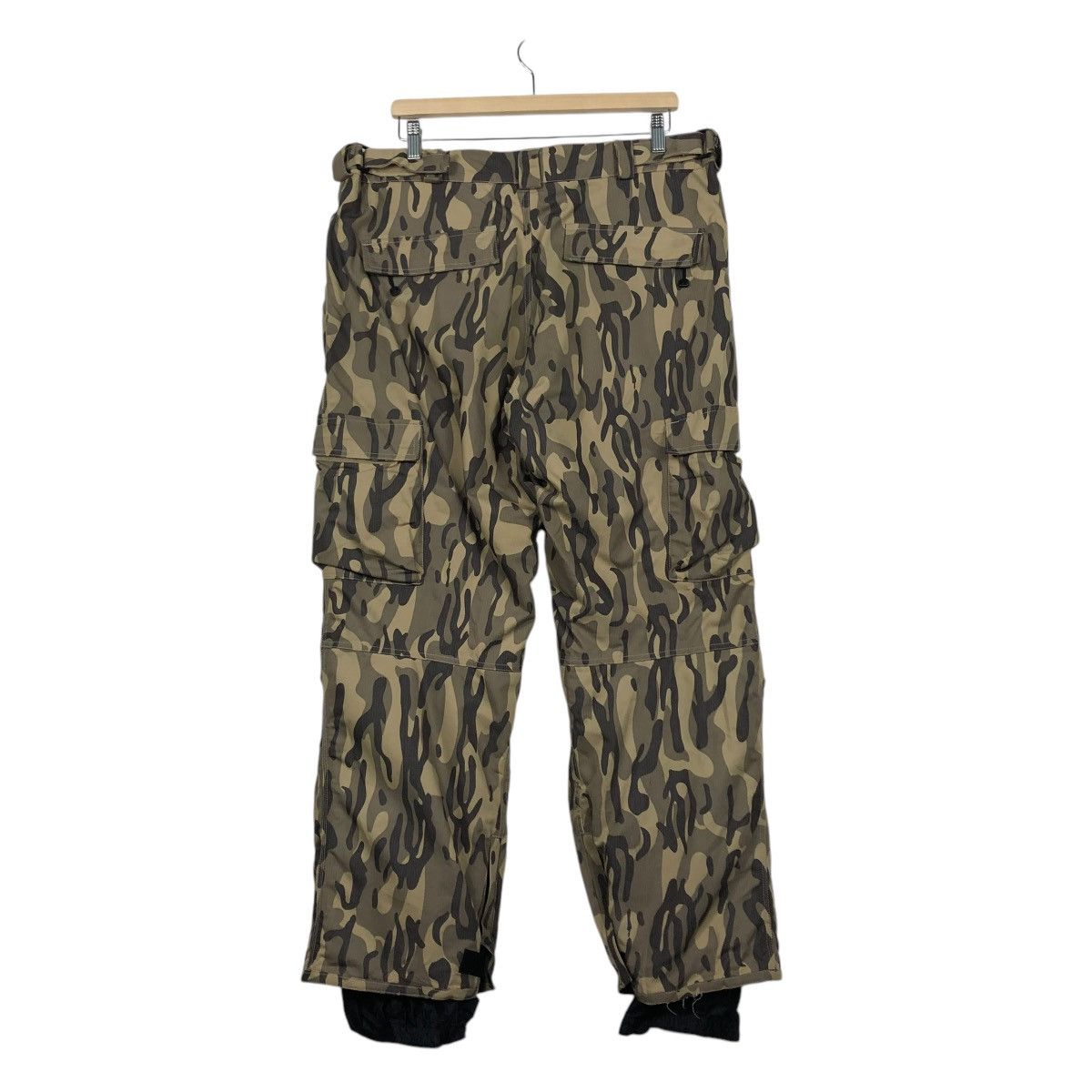 Japanese Brand 🔥VINTAGE CAMOUFLAGE SKI CARGO PANTS COLUMBIA MULTI POCKETS Size US 36 / EU 52 - 10 Thumbnail