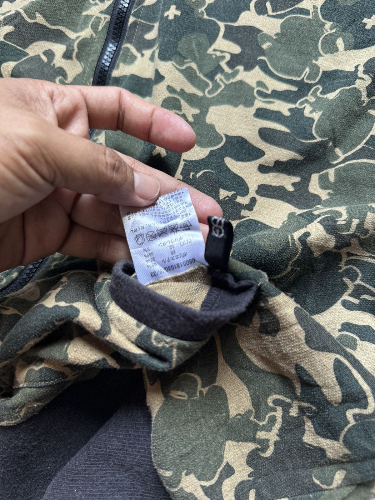 One Piece Reversible black and camouflage one piece hoodie Size US S / EU 44-46 / 1 - 9 Thumbnail