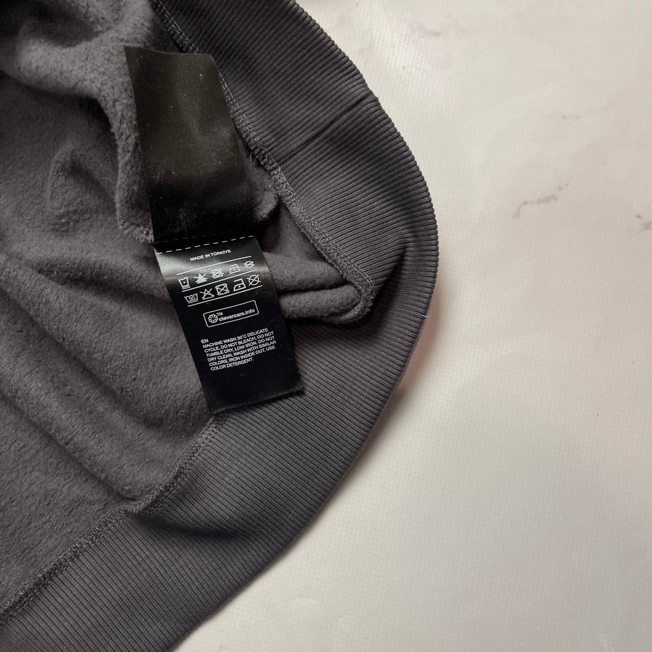 Karl Kani Karl Kani SIGNATURE HOODIE Size S rap skate cropped down Size US S / EU 44-46 / 1 - 13 Thumbnail