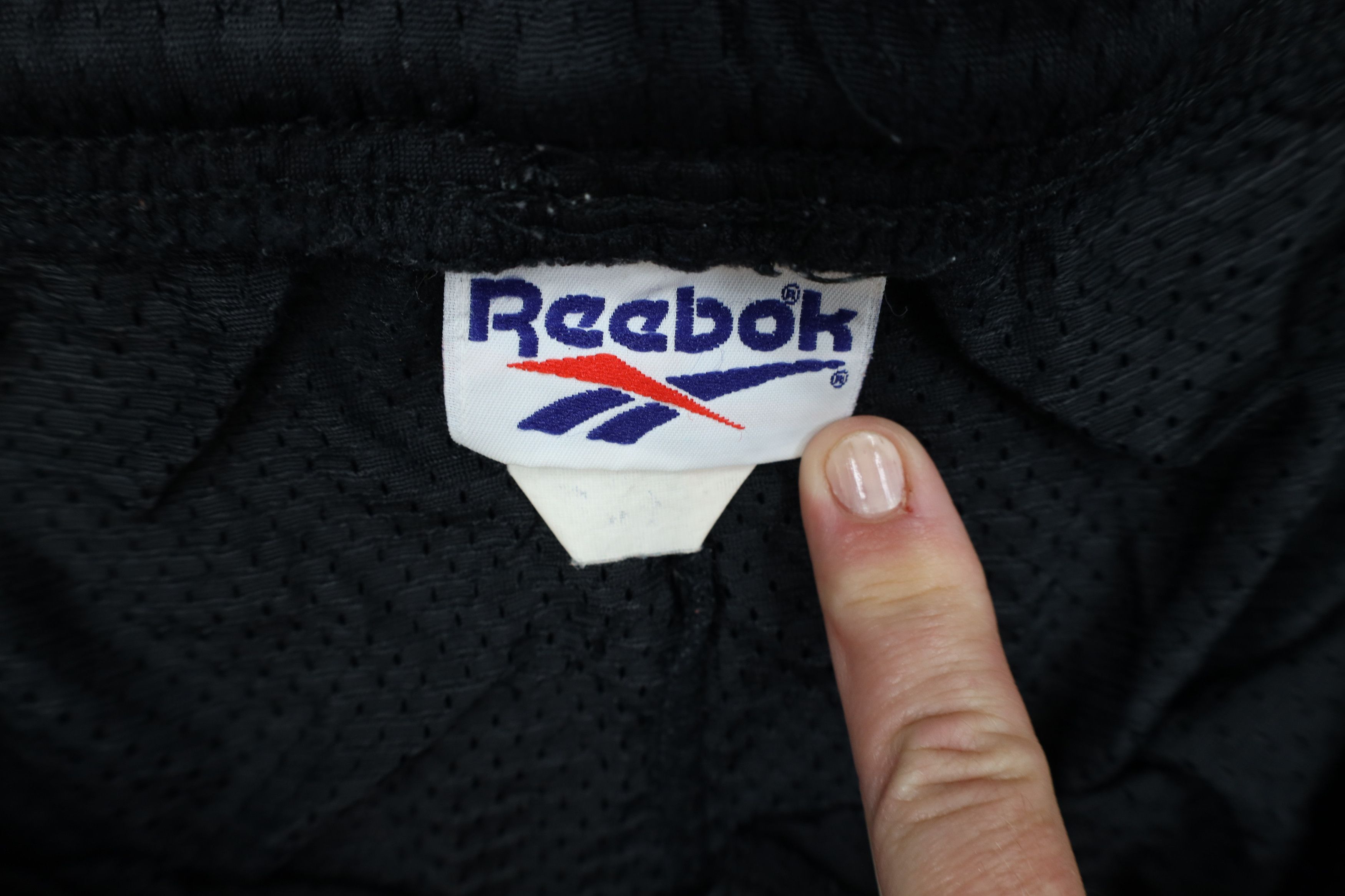 Reebok Vintage 90s Reebok Above Knee Mesh Shorts Black Polyester Size US 34 / EU 50 - 6 Thumbnail