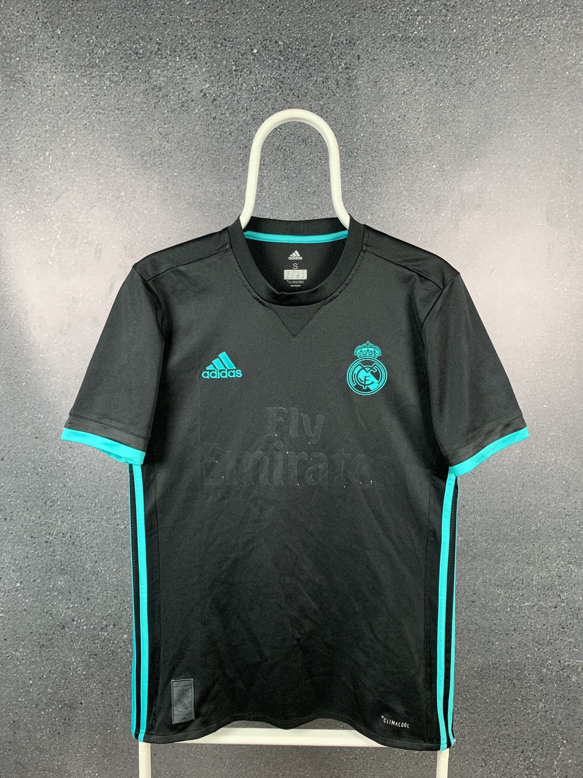 Adidas Real Madrid 2017 Away Football Shirt Adidas Soccer Jersey Size US S / EU 44-46 / 1 - 1 Thumbnail
