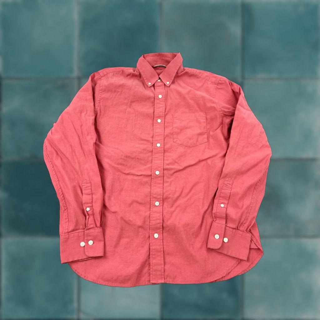 Banana Republic Banana Republic Shirt Mens Medium Red Classic Long Sleeve Collared Button Down Size US M / EU 48-50 / 2 - 1 Thumbnail