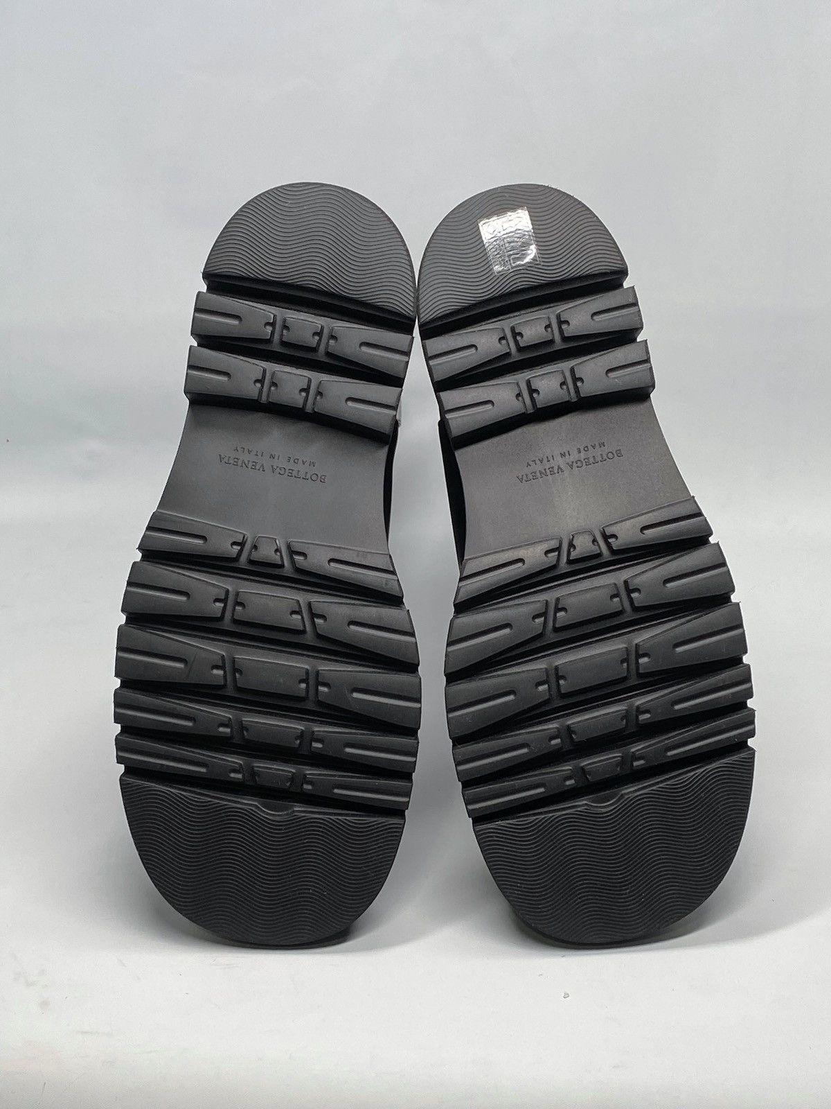 Bottega Veneta Bottega Veneta Lug Sole Leather Boots size 38.5 Size US 8.5 / IT 38.5 - 12 Thumbnail